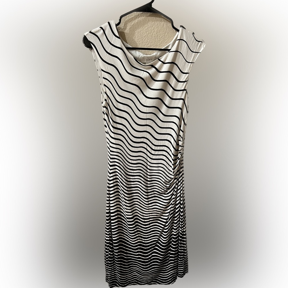 #11 Vintage Ann Taylor Loft Black And White Striped Ombre Sleeveless Dress